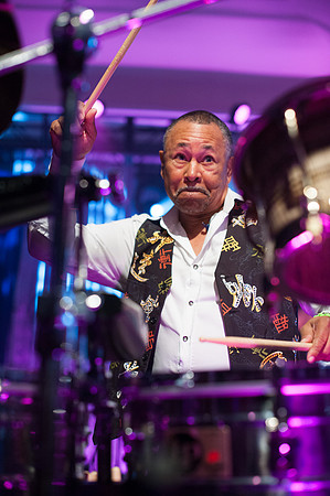 Earth, Wind & Fire